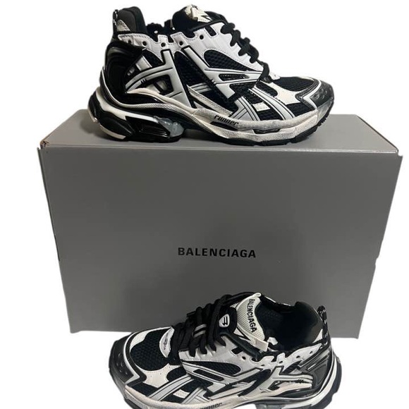 Balenciaga Runner Track Sneakers Low White Blabk Size 8 - Picture 10 of 11